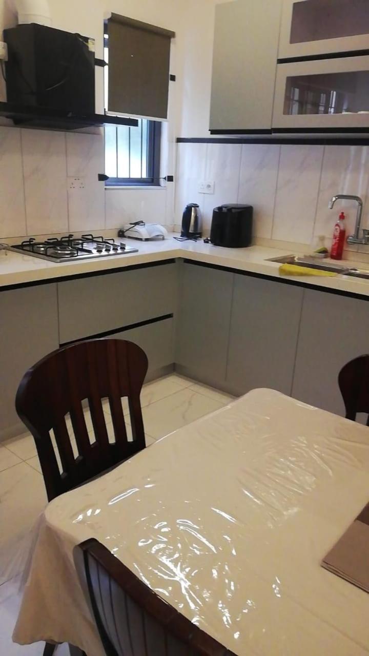 Flic-en-Flacq Nayuha Apt B מראה חיצוני תמונה