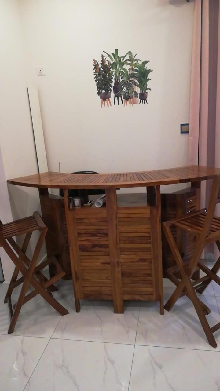 Flic-en-Flacq Nayuha Apt B מראה חיצוני תמונה